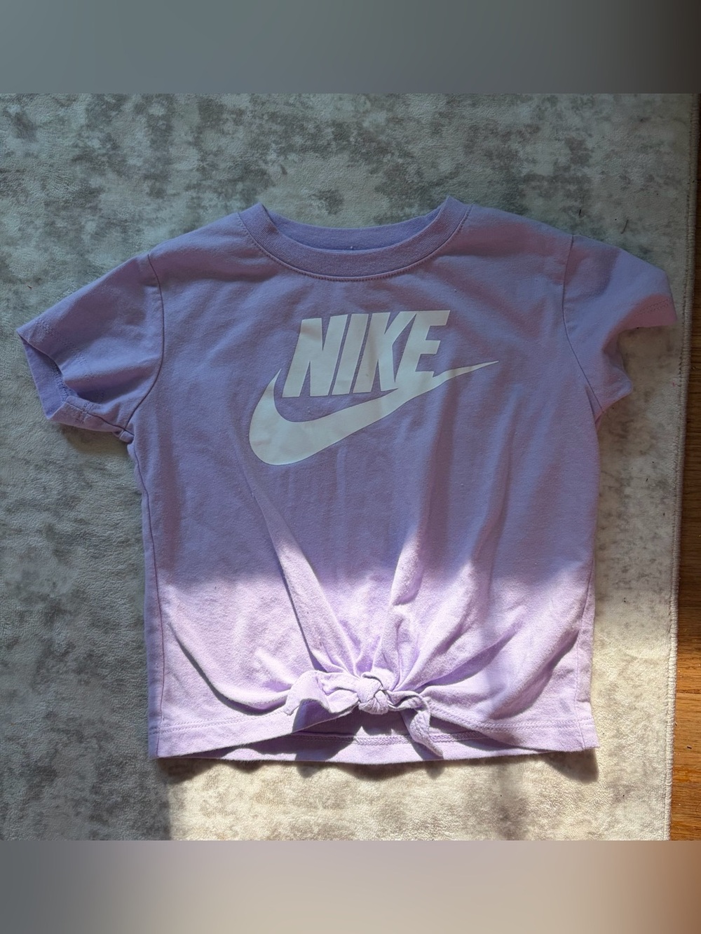 Nike purple cropped shirt size 5, but fits like a normal 4T